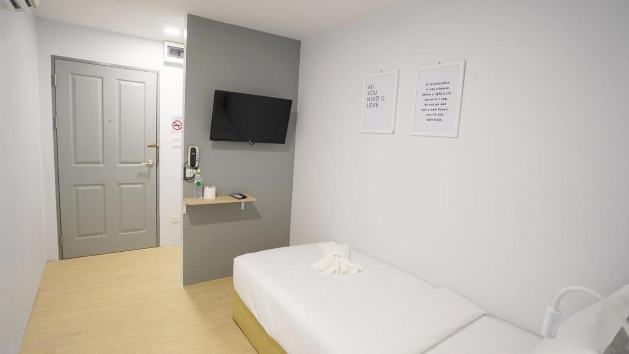 Manonta Budget Hotel Hat Yai Exterior foto